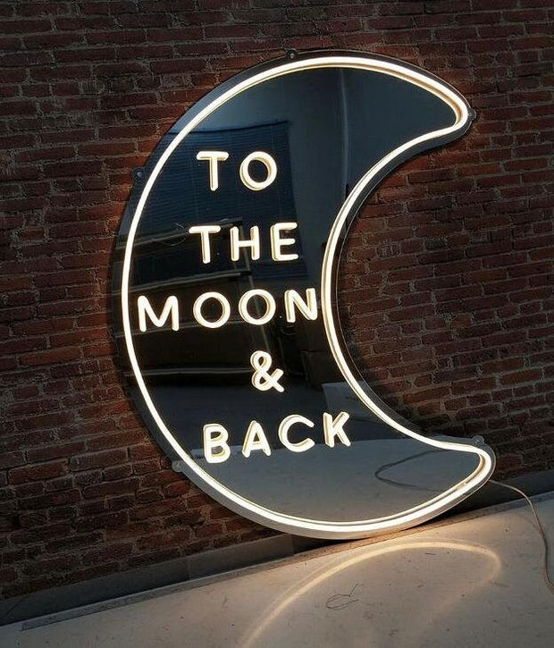 Neon LED-bord naar de maan en terug